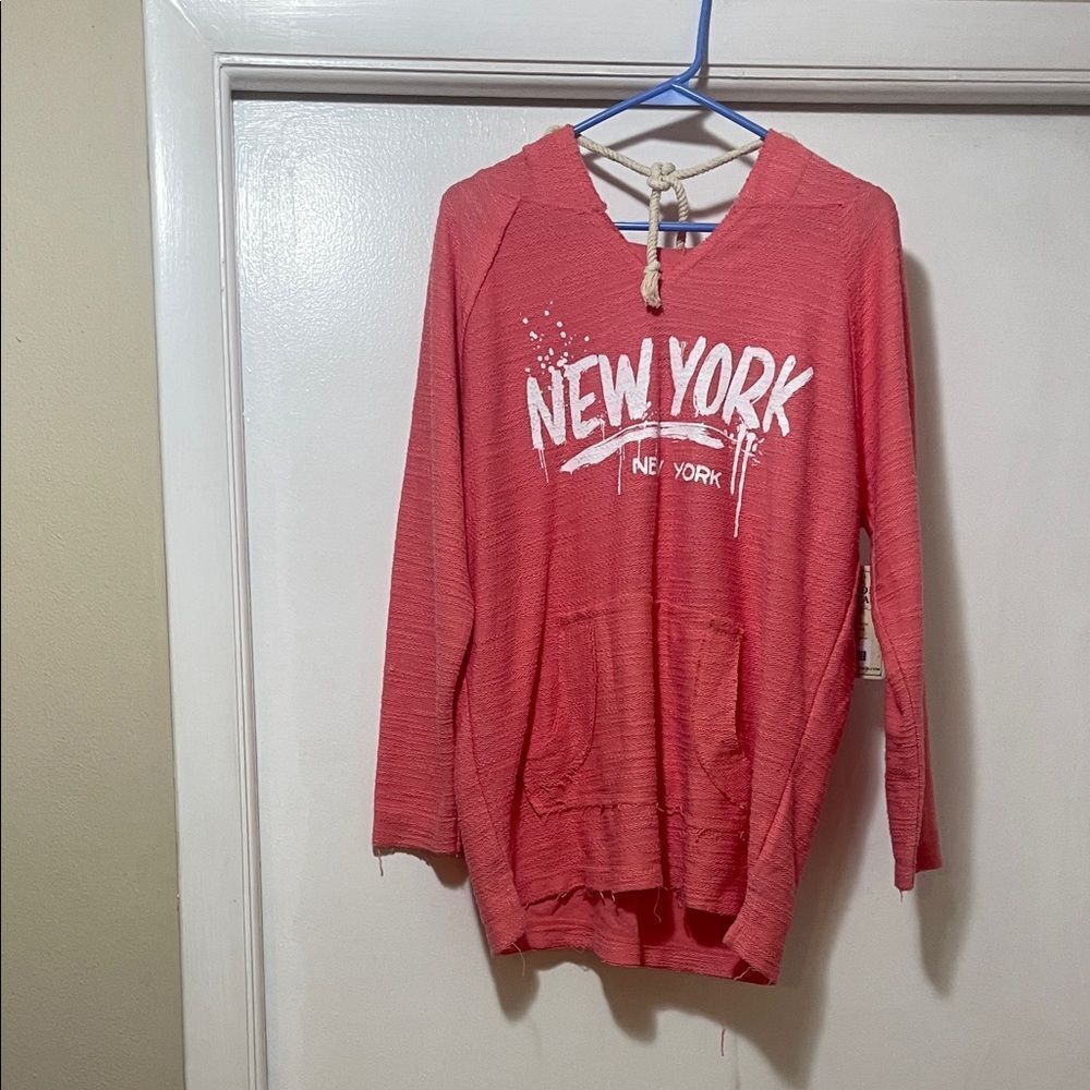 Heritage  New York Graphic Hoodie - Coral medium NWT